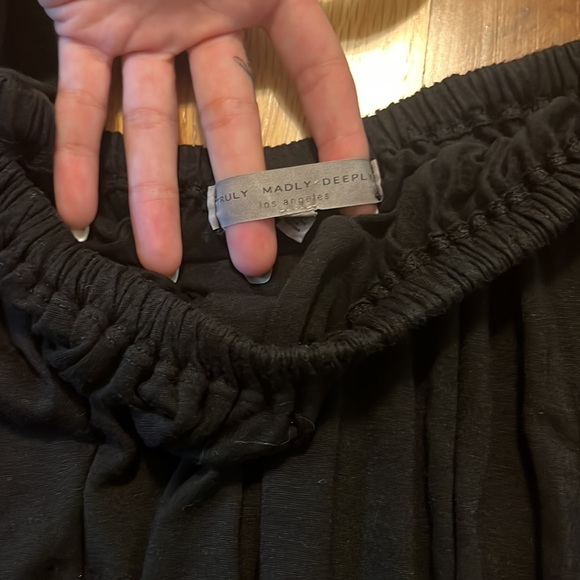 Black ruffled off the shoulder top - Picture 2 of 2